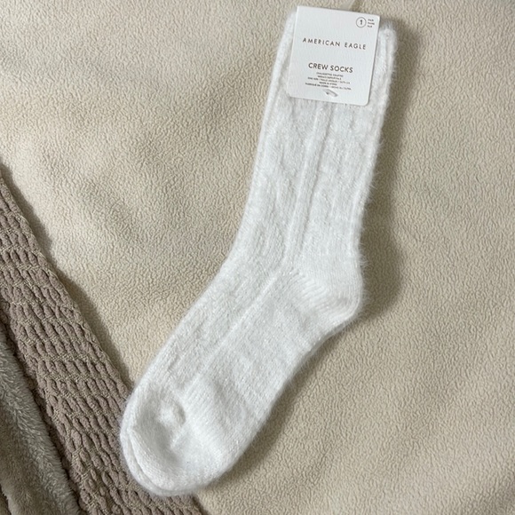 American Eagle Outfitters Accessories - NWT AEO Fuzzy Socks